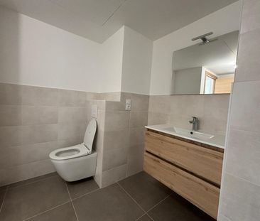 Location Appartement 2 pièces 47m² VALENCE 26000 - Photo 2