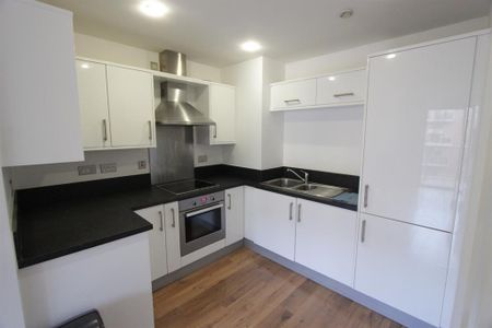 1 bedroom flat to rent - Photo 3