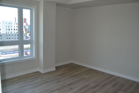 For Lease - 397 Codd's Road Unit# 604, Manor Park - Cardinal Glen and Area, Ontario - Photo 3