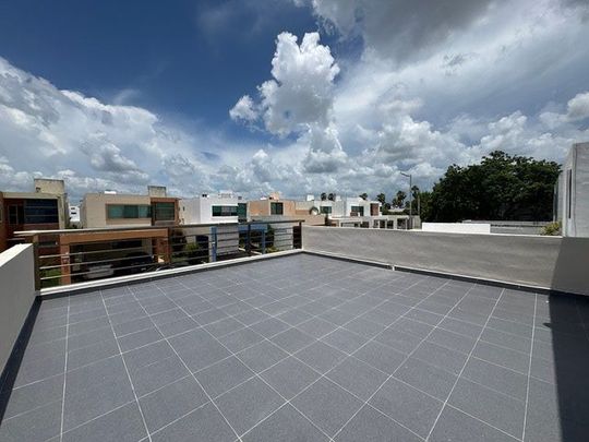 Casa en renta Mérida| Privada San Remo| Altabrisa| 3 recámaras|205.84 m² - Photo 1
