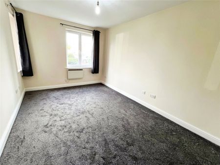 Bravery Court, Liverpool, Merseyside, L19 - Photo 3