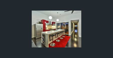 Charming Alderley Residence with Spacious Layout & Leafy Backyard Retreat - Photo 4