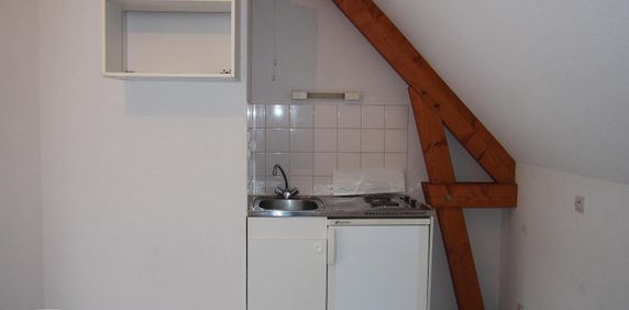Location Appartement 1 pièce 20m² ANGERS 49100 - Photo 2