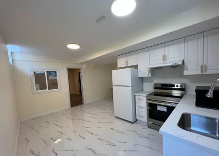 For Lease - 447 Grindstone Trail Unit# Bsmt, Oakville, Ontario - Photo 4