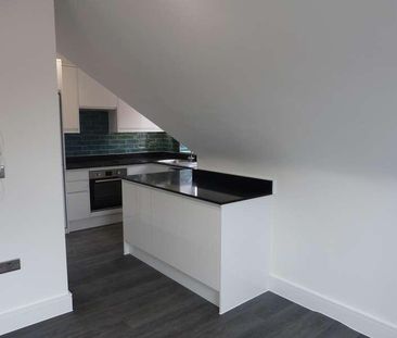 Neeld Crescent, London, NW4 - Photo 1