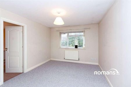 Poyle Road, Tongham, Farnham, Surrey, GU10 - Photo 4