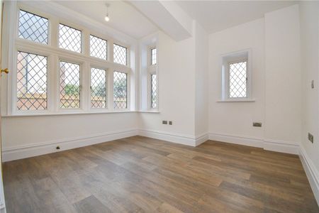 Stanley Road, CH47 1HN, Hoylake - Photo 4