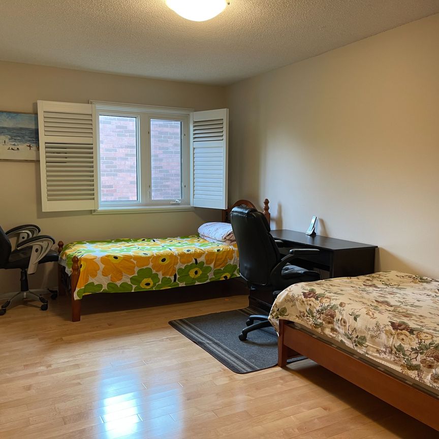 For Lease - 61 Mary Elizabeth Crescent, Markham, Ontario - Photo 1