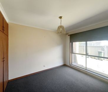 20 Dover Street, Wendouree - Photo 5