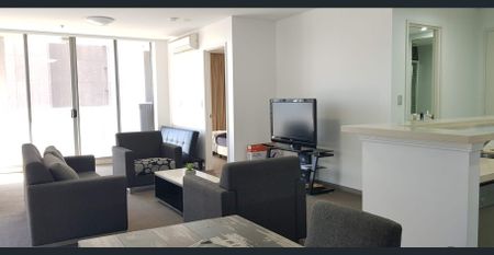 EXTREMELY MAGNIFICENT 3 BEDROOM APARTMENT FOR RENT! "UNFURNISHED" - Photo 5