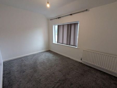 2 bedroom semi-detached house to rent - Photo 2