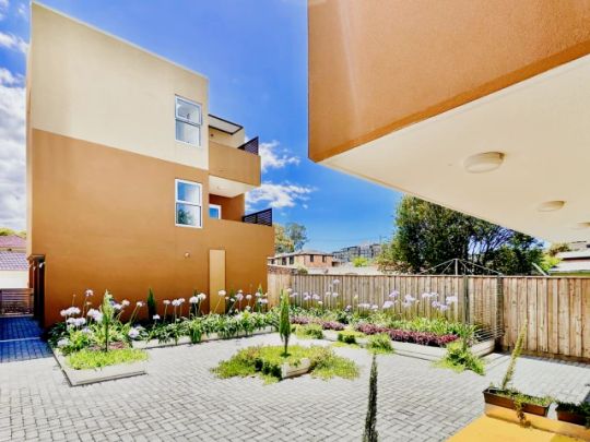 8 See St(080), Sydney - Photo 1