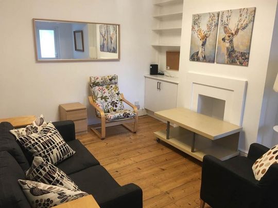 4 bedroom house to rent - Photo 1