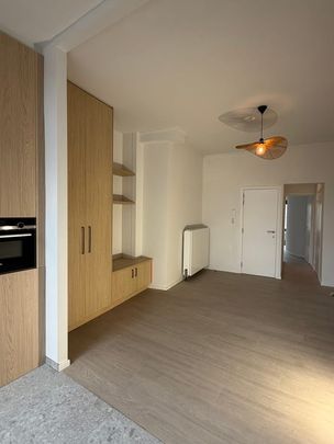 Appartement te huur - Photo 1