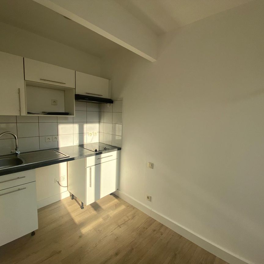 Location Appartement 1 pièce 25m² - Photo 1