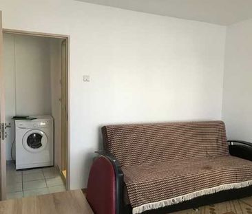 2 camere, 54 mp, decomandat, zona strazii Dunarii - Photo 2