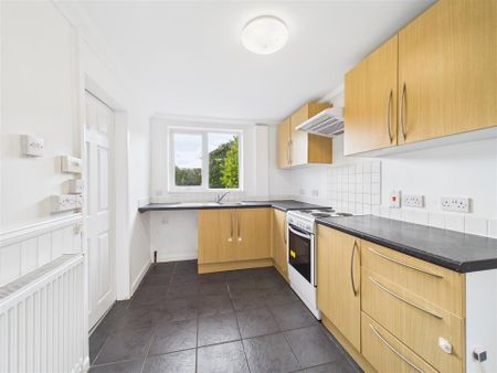 3 bedroom End of terrace house to rent - Photo 4