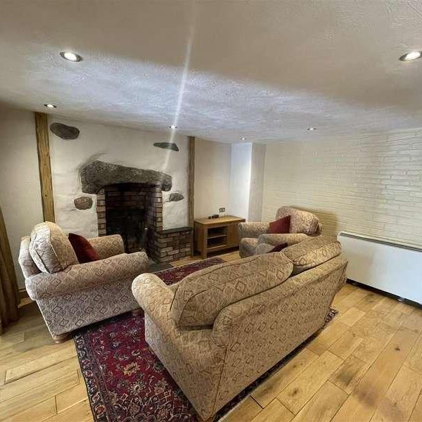 St Austell,cornwall, PL25 - Photo 1