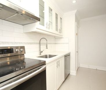 For Lease - 134 Septonne Avenue, Newmarket, Ontario - Photo 5