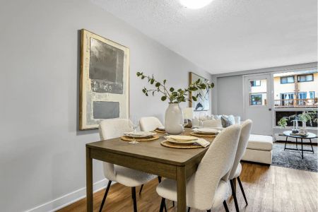 Navaho Apartments — Three Bedroom Suites - Photo 2