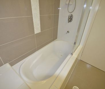 Lovely 3 Bed Townhouse for Rent - Photo 6