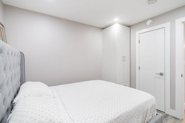 3356 West 3rd Avenue apartment — Vancouver, BC (2-Bedroom) - 2 Bedroom - Photo 1