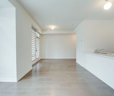 For Lease - 446 Salem Road, Ajax, Ontario - Photo 5
