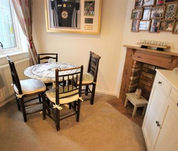 2 bedroom terraced house to rent - Photo 4