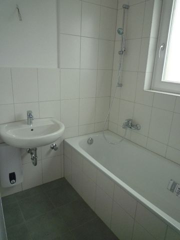 Stadtnahe Wohnqualität mit Charme – 3-Zimmer-Wohnung im Grünen - Photo 3