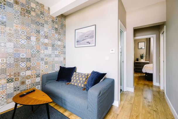 1 Bedroom Home – Medium Let - Photo 1