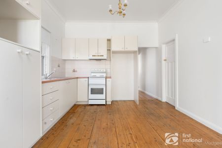 CUTE AND COSY RENOVATED COTTAGE - Photo 5