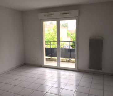 Location Appartement 2 pièces 40m² - Photo 3