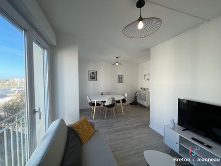 Location Appartement 4 pièces 65m² - Photo 2
