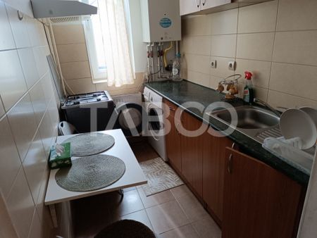 Garsoniera cu balcon mobilata si utilata Turnisor zona linis - Fotografie 2