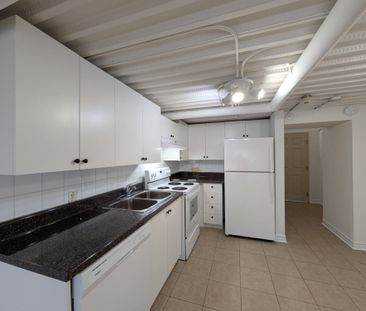 For Lease - 806 Lansdowne Avenue Unit# 505, Toronto, Ontario - Photo 1