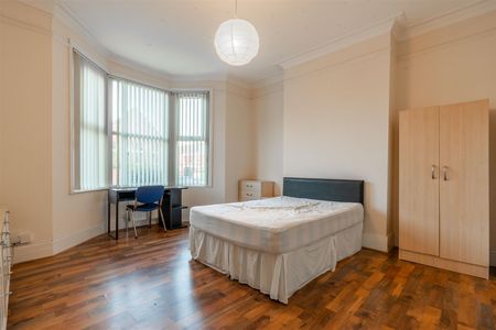 2 bed flat to rent in Addycombe Terrace, Heaton, NE6 - Photo 2