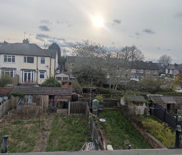 Room in a Shared House, Woodseats Road, S8 - Photo 4