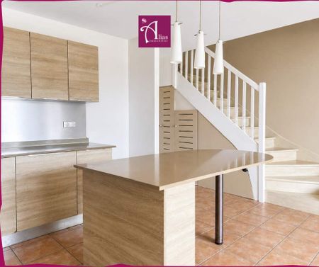 Location Appartement 3 pièces 81m² LE GOSIER 97190 - Photo 3