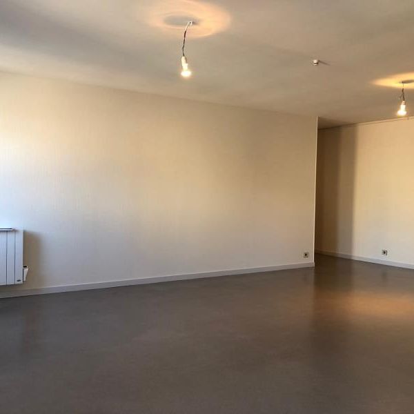 Location Appartement 1 pièce 46m² BESANCON 25000 - Photo 1