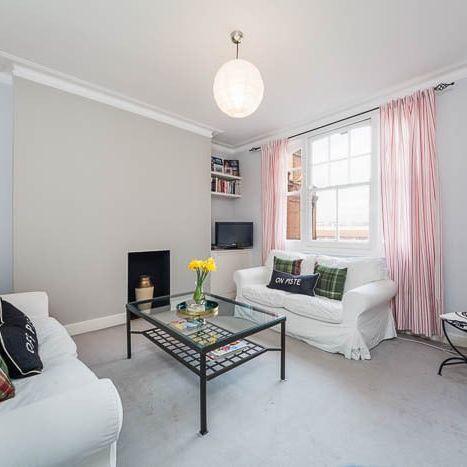 Queens Club Gardens, West Kensington, W14 flat to rent - Photo 1
