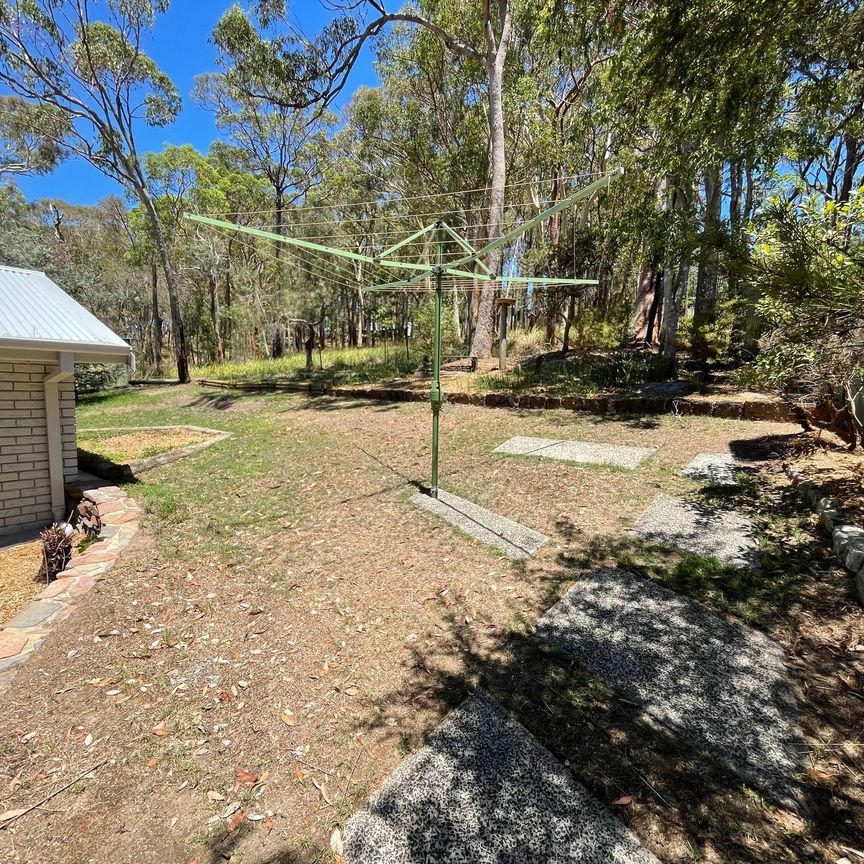 Three Bedroom Family Home - Photo 1