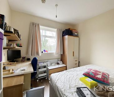 5 bedroom terraced house to rent - Photo 3