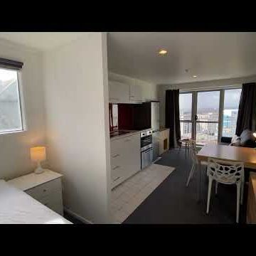 Furnished Studio Apartment with 17th floor vie... - Photo 1