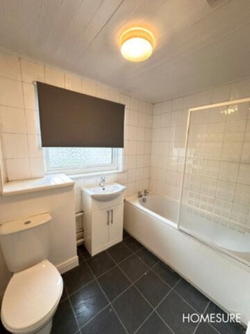 The Glen, Palacefields, Runcorn, WA7 2TG - Photo 5