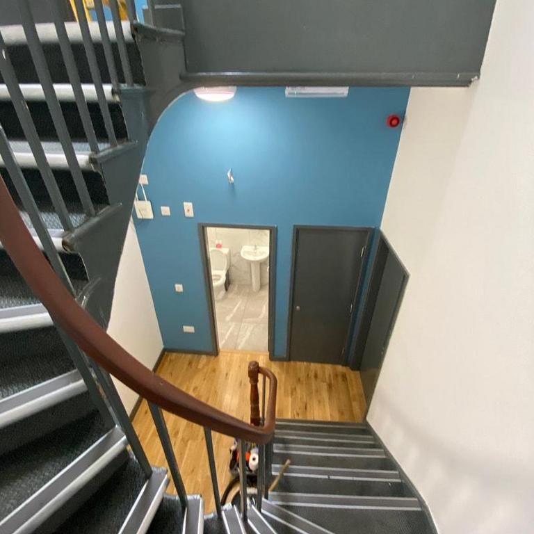 6 bedroom apartment to rent - Photo 1