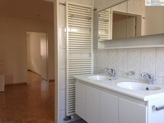 Helle Wohnung am Stadtrand von Dübendorf - Photo 1