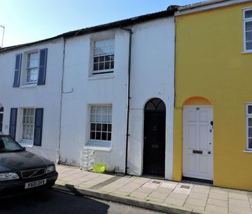 2 bedroom mid-terrace to rent Kemp Street, Brighton - Photo 5