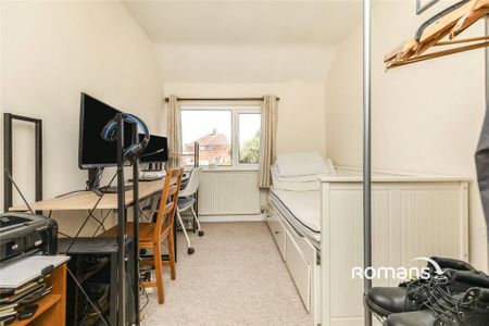 2 bedroom terraced house to rent - Photo 3