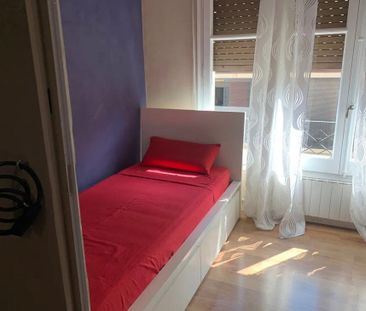 Carrer dels Gimbernat, Barcelona, Catalonia 08004 - Photo 3