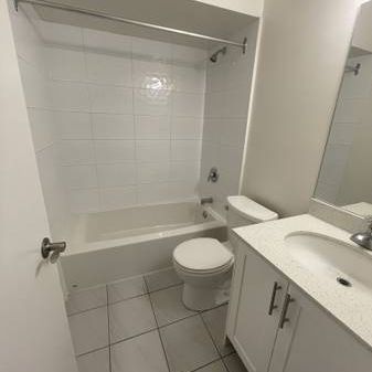 Studio Suite Near VGH - Photo 4